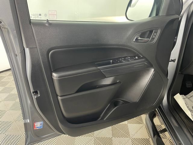 Used 2022 GMC Canyon AT4 AWD/4WD image 16