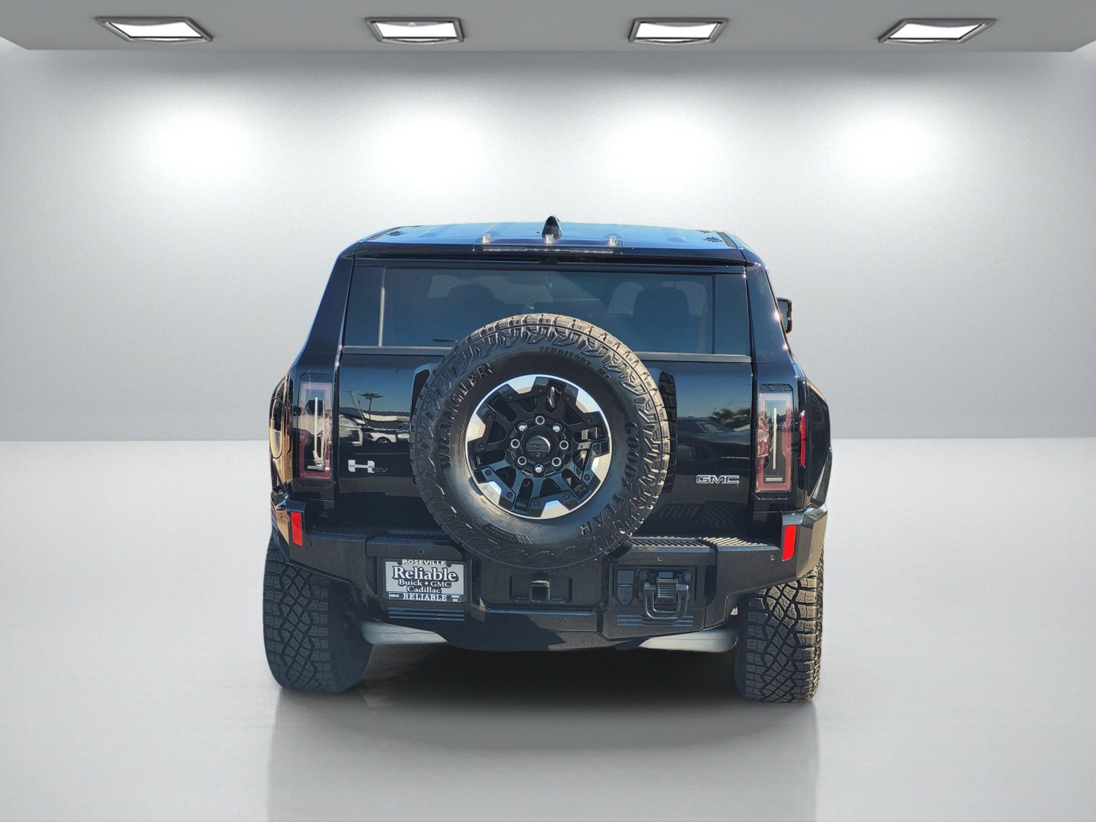 Used 2024 GMC Hummer EV 2X w/ Extreme Off-Road Package AWD/4WD image 5
