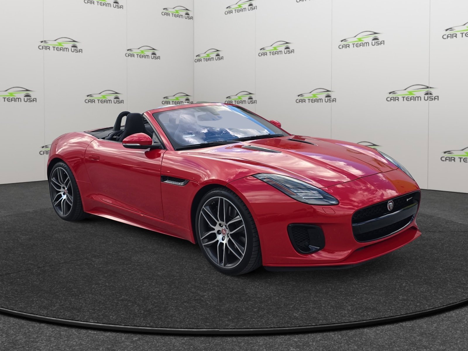 Used 2018 Jaguar F-TYPE R-Dynamic image 24