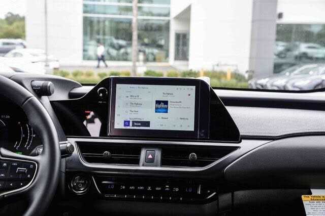 New 2025 Lexus UX 300h FWD w/ Accessory Package (Z1) image 15