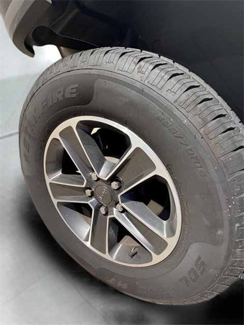 Used 2023 Jeep Wrangler Sahara image 25