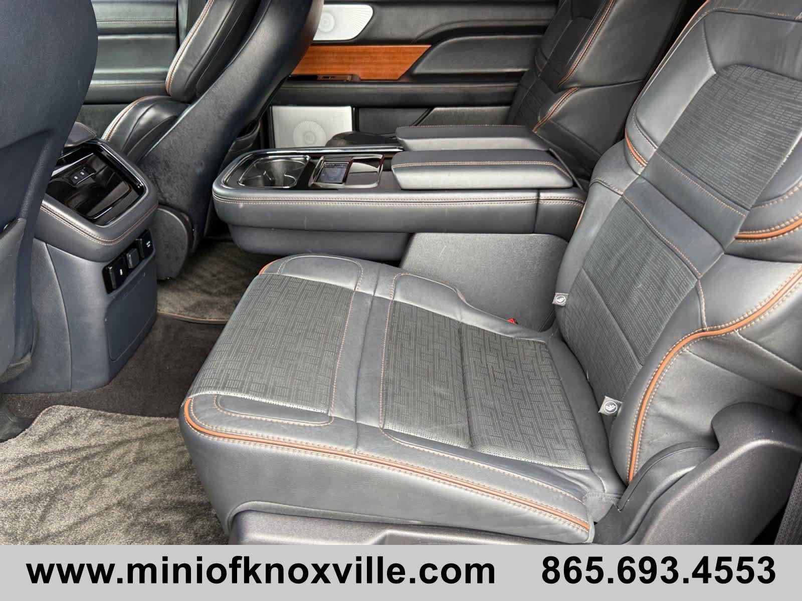 Used 2023 Lincoln Navigator L Black Label AWD/4WD image 19