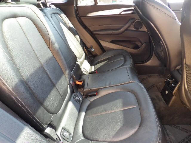 Used 2017 BMW X1 xDrive28i image 12