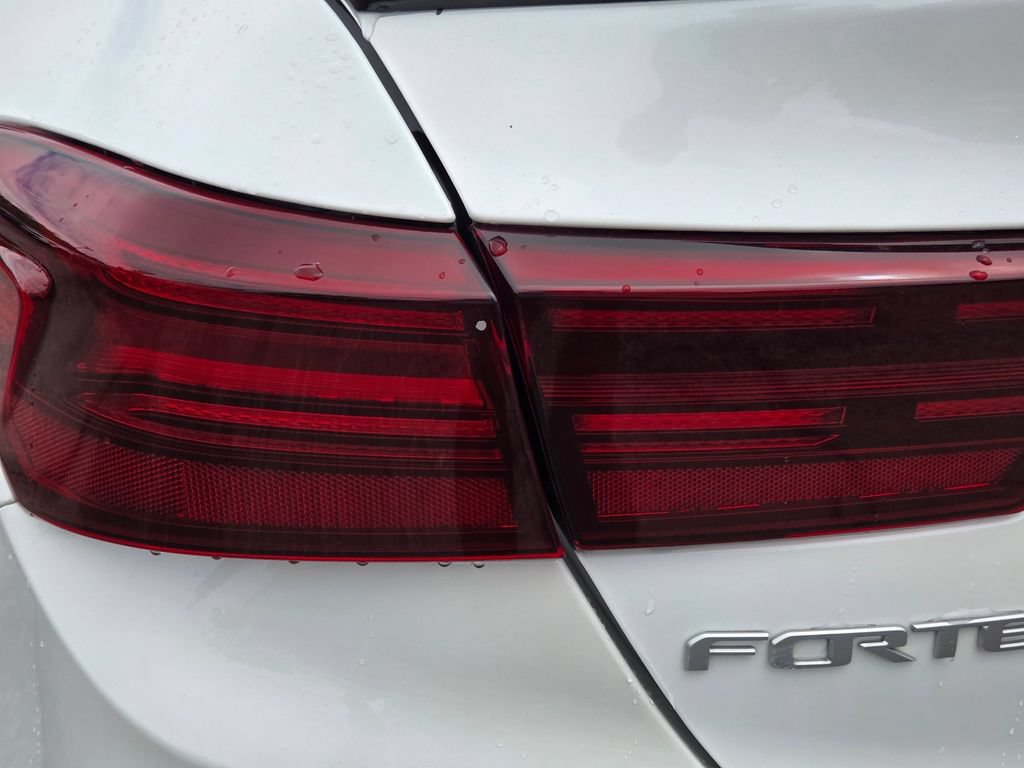 Certified 2024 Kia Forte GT w/ GT2 Package FWD image 11