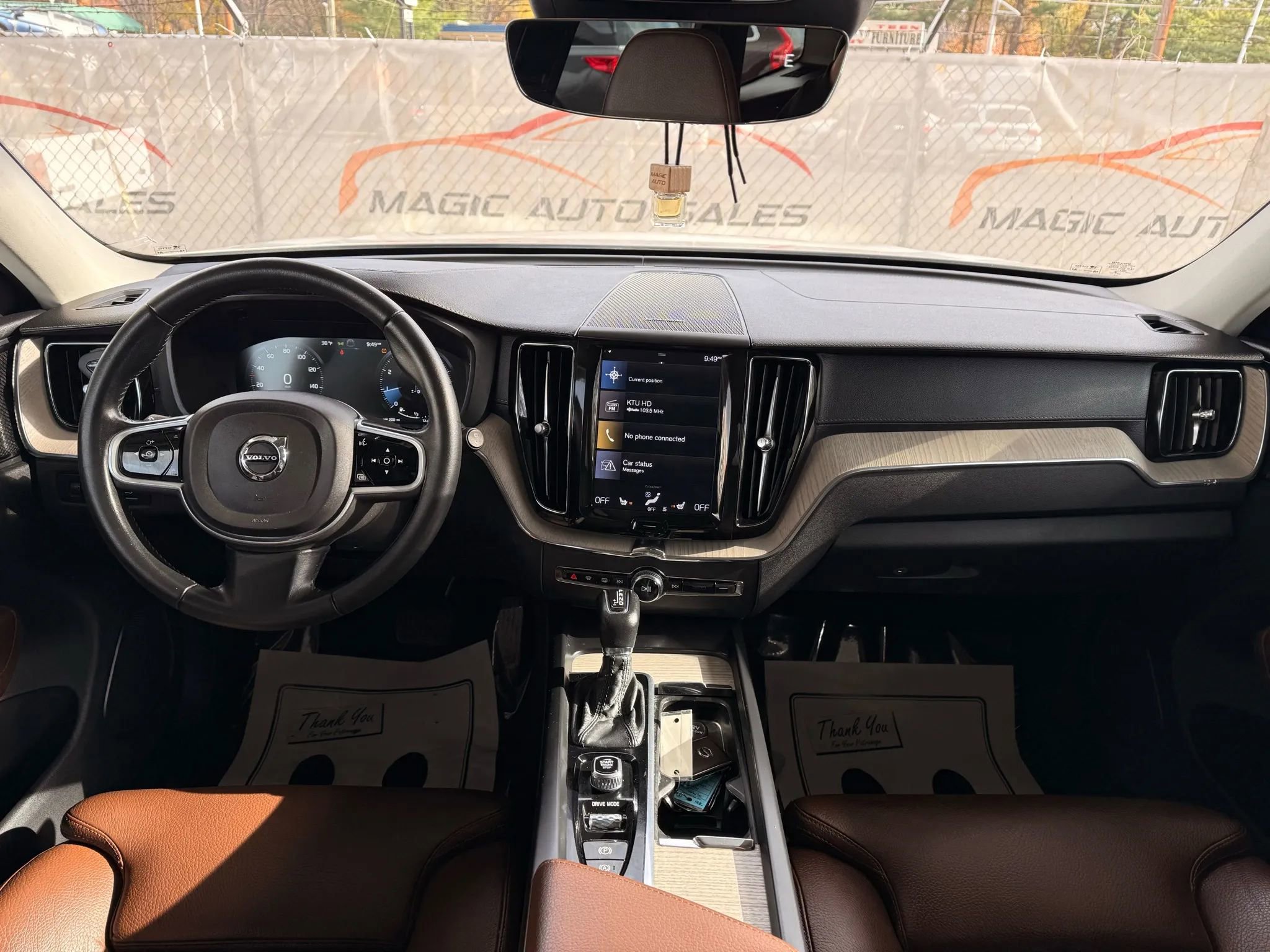 Used 2020 Volvo XC60 T5 Inscription image 27