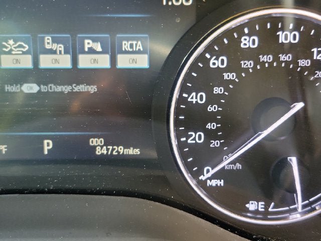 Used 2023 Toyota Sienna Limited FWD image 34