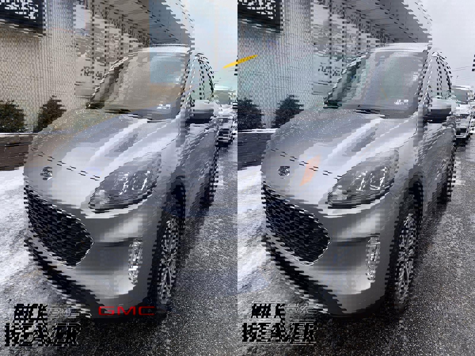 Used 2022 Ford Escape SEL image 1