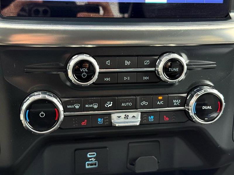 Used 2022 Ford F150 Lariat image 44