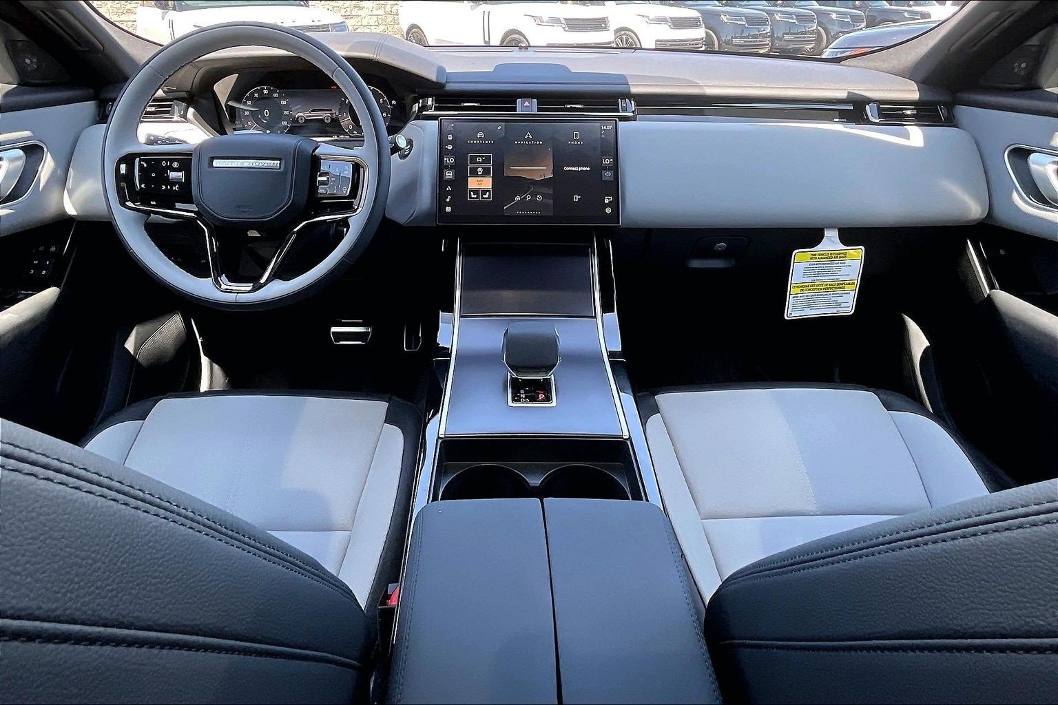 New 2026 Land Rover Range Rover Velar Dynamic SE AWD/4WD image 8