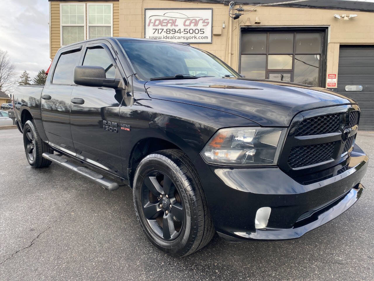 Used 2016 RAM 1500 Express w/ Black Ram 1500 Express Group