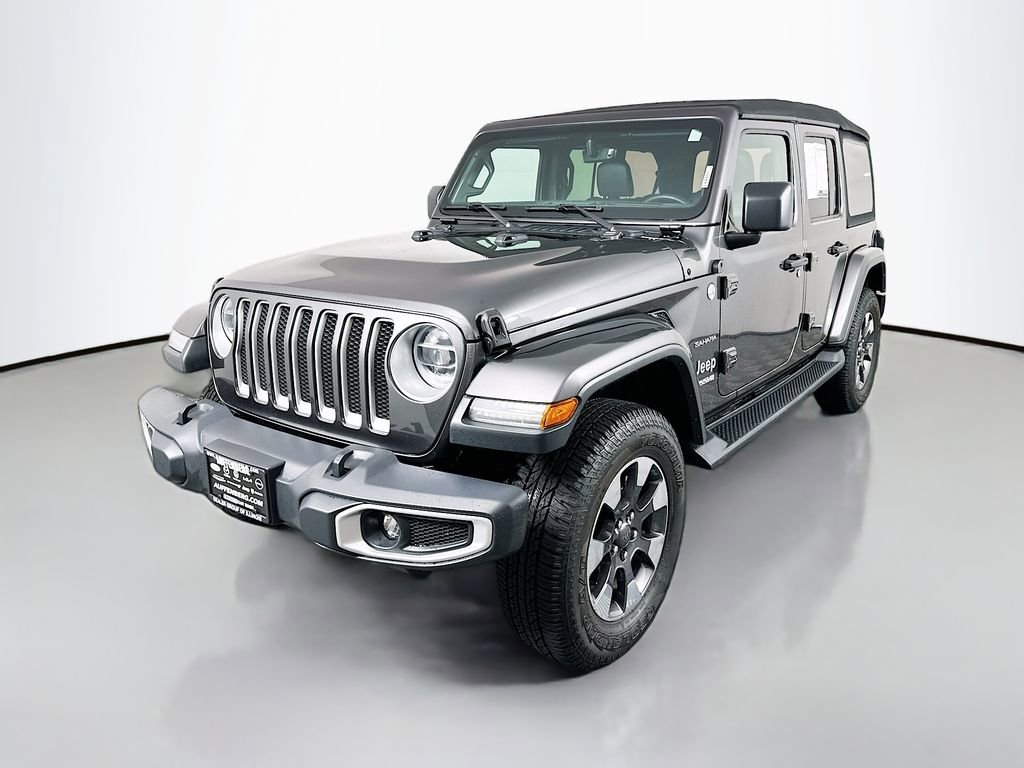 Used 2018 Jeep Wrangler Unlimited Sahara AWD/4WD image 3