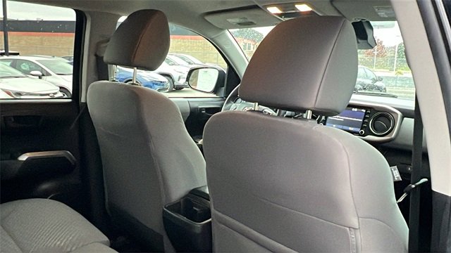Certified 2022 Toyota Tacoma SR5 image 25