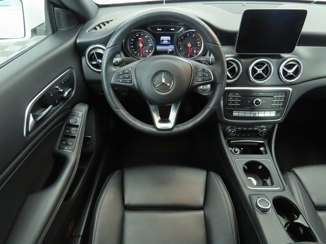 Used 2019 Mercedes-Benz CLA 250 image 10