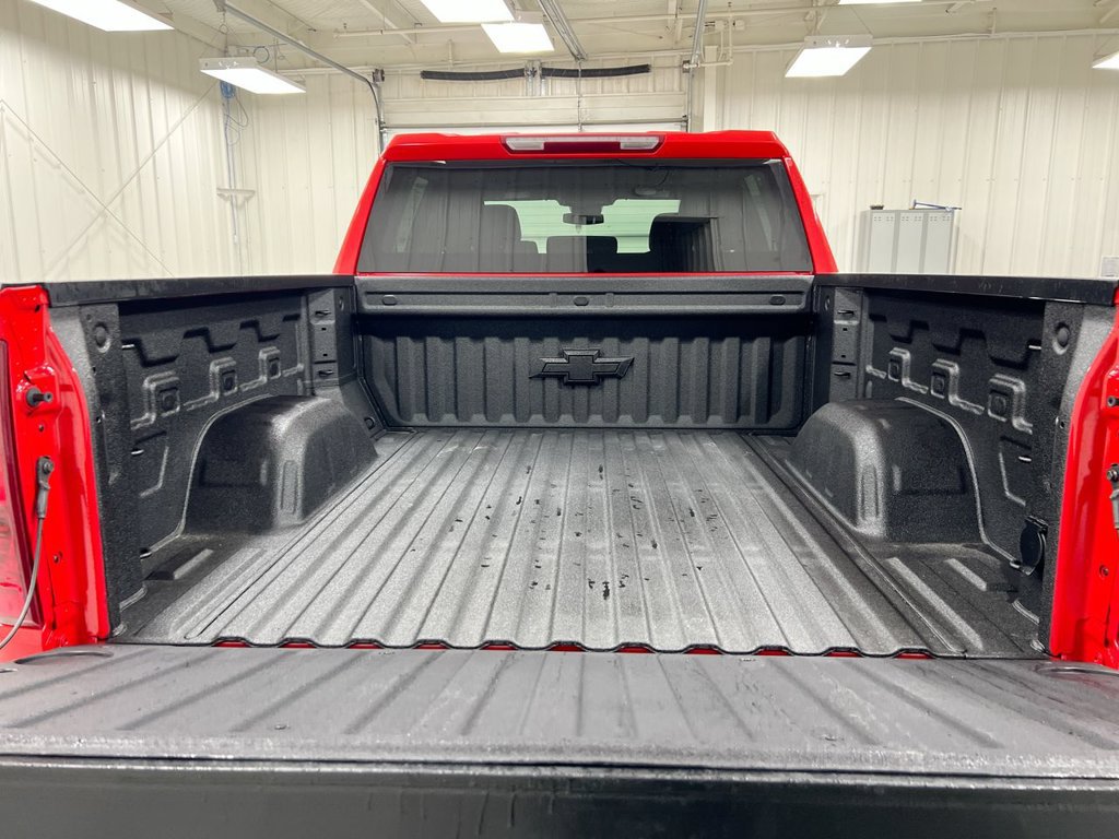 New 2026 Chevrolet Silverado 1500 LT w/ Z71 Off-Road Package AWD/4WD image 24