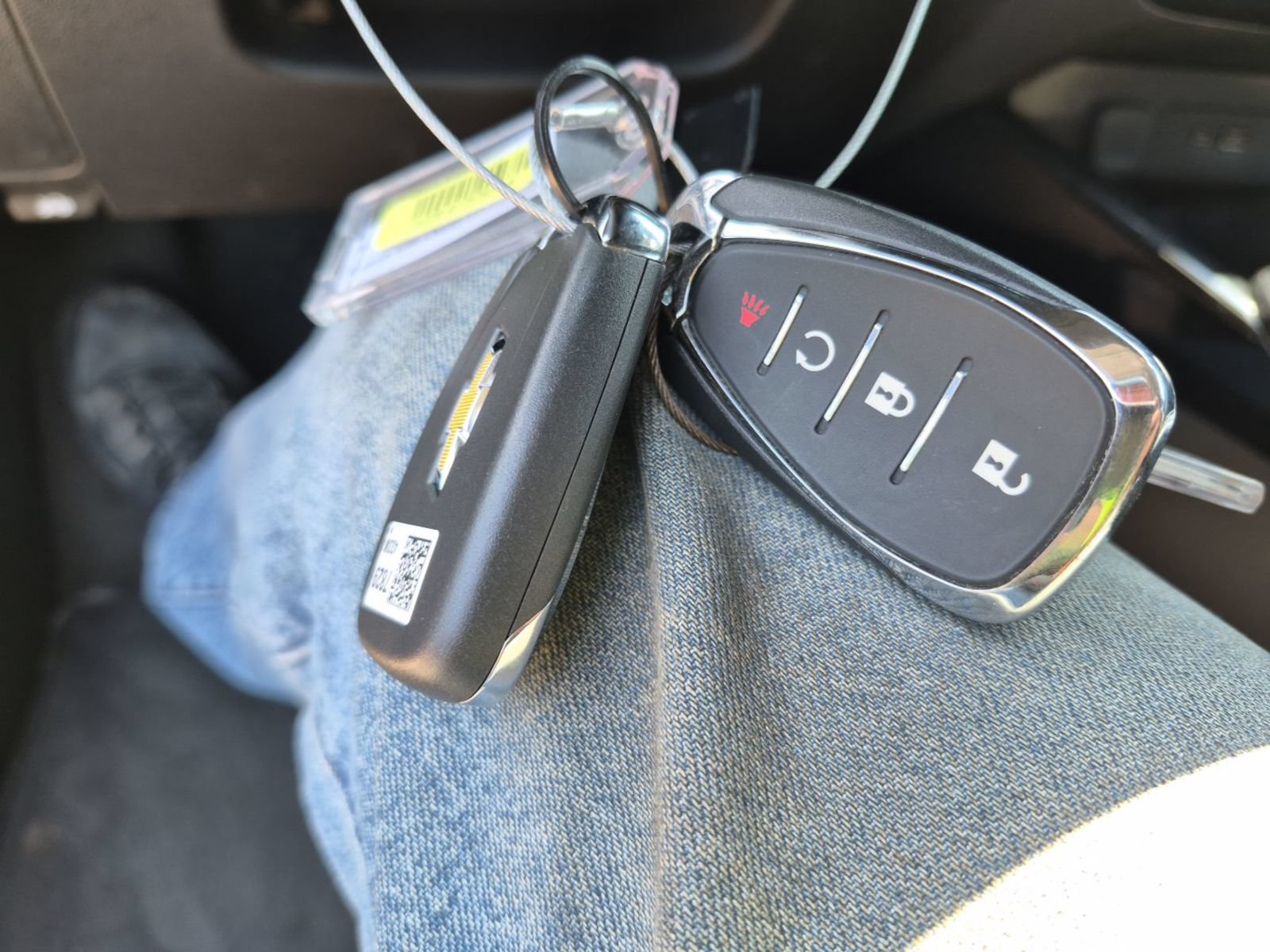 Used 2025 Chevrolet Trax LT FWD image 19
