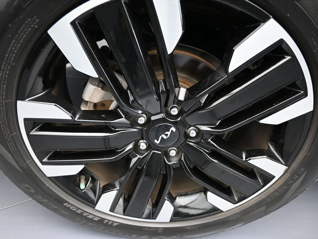 Used 2023 Kia Telluride SX image 51