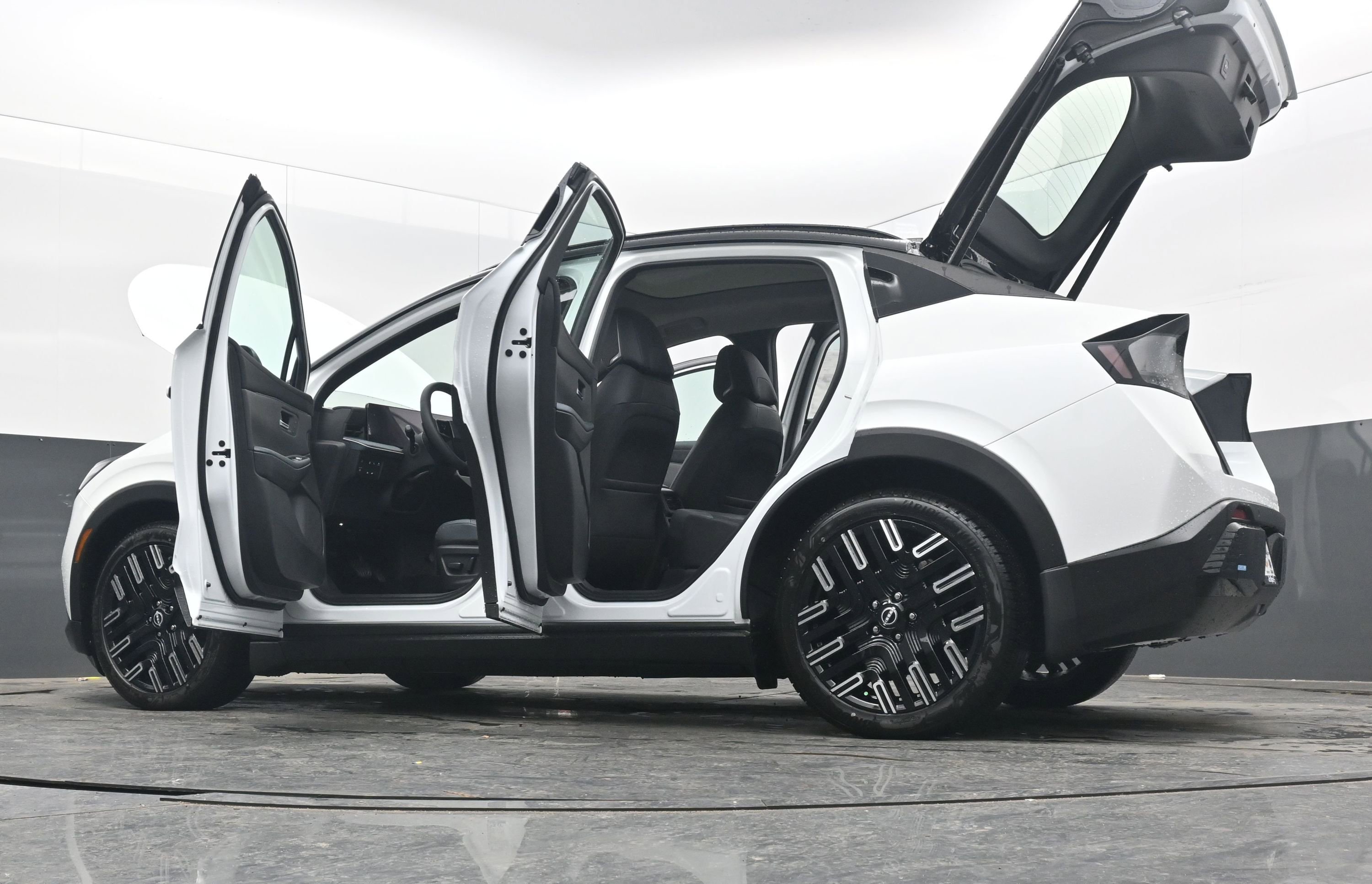 New 2026 Nissan Leaf Platinum+ image 42