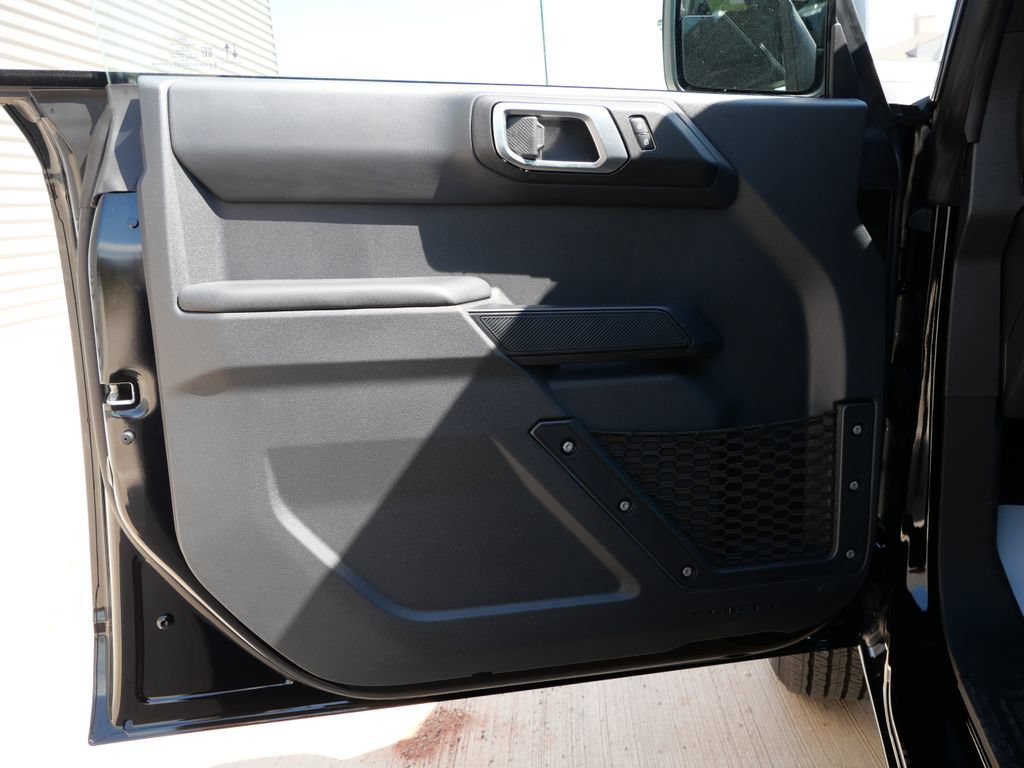 New 2026 Ford Bronco 4-Door AWD/4WD image 14