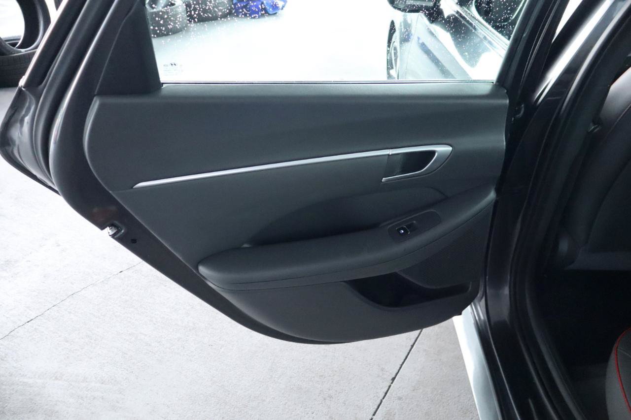 Used 2021 Hyundai Sonata SEL Plus w/ Tech Package FWD image 29