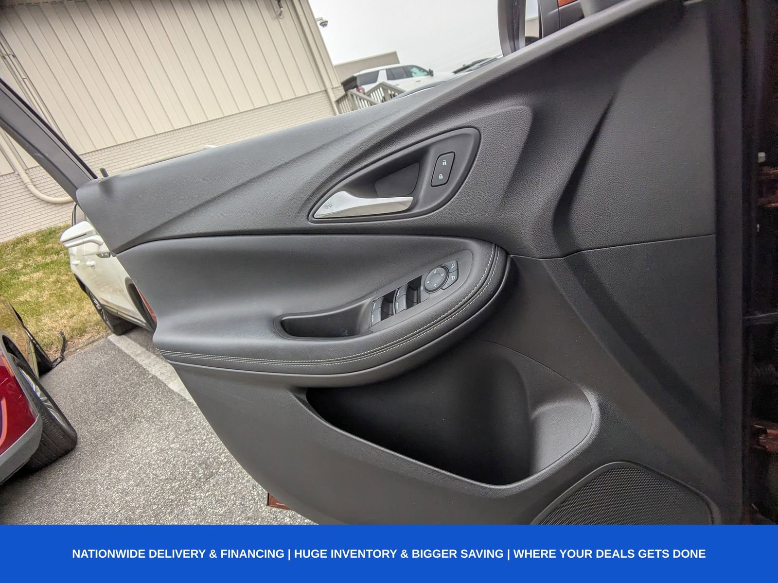 Used 2021 Buick Encore GX Select image 30