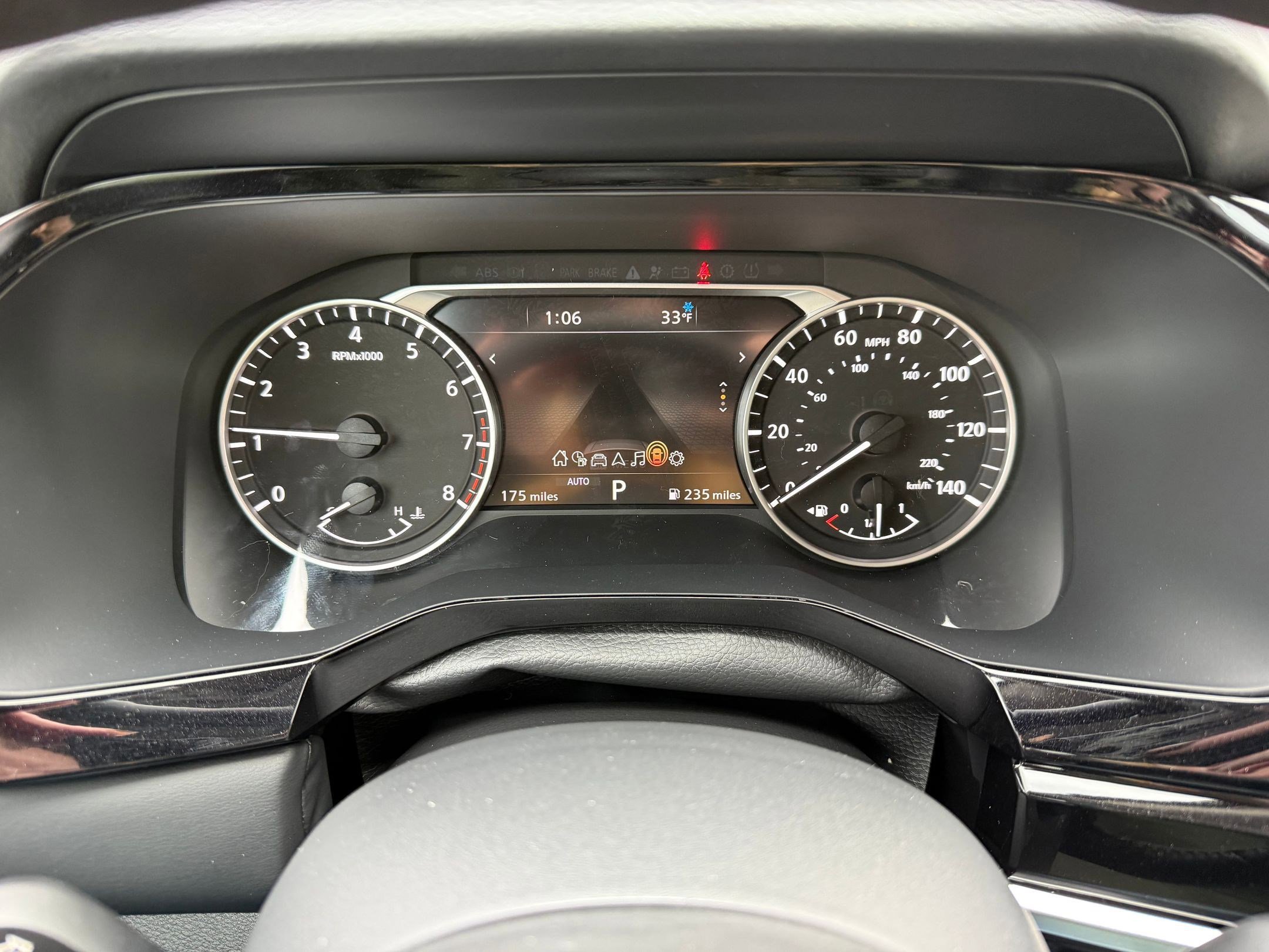 New 2025 Nissan Pathfinder SL w/ SL Premium Package image 11