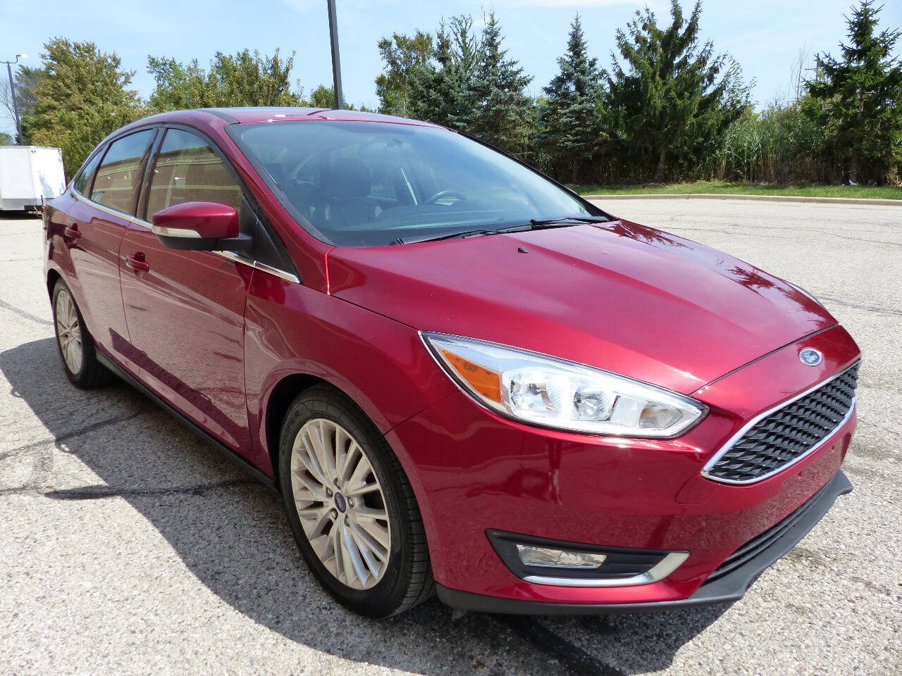 Used 2017 Ford Focus Titanium FWD image 13