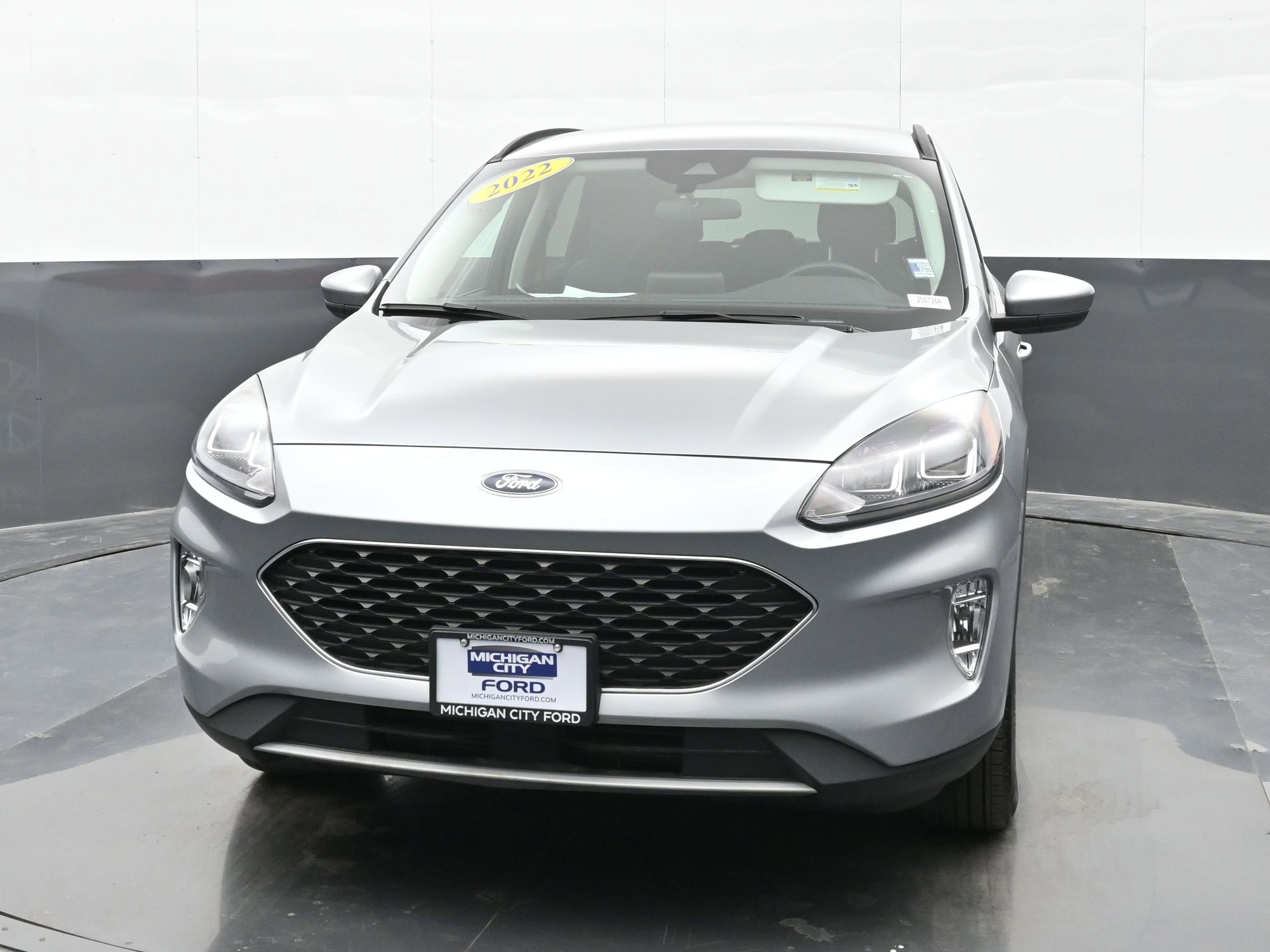 Used 2022 Ford Escape SEL image 3