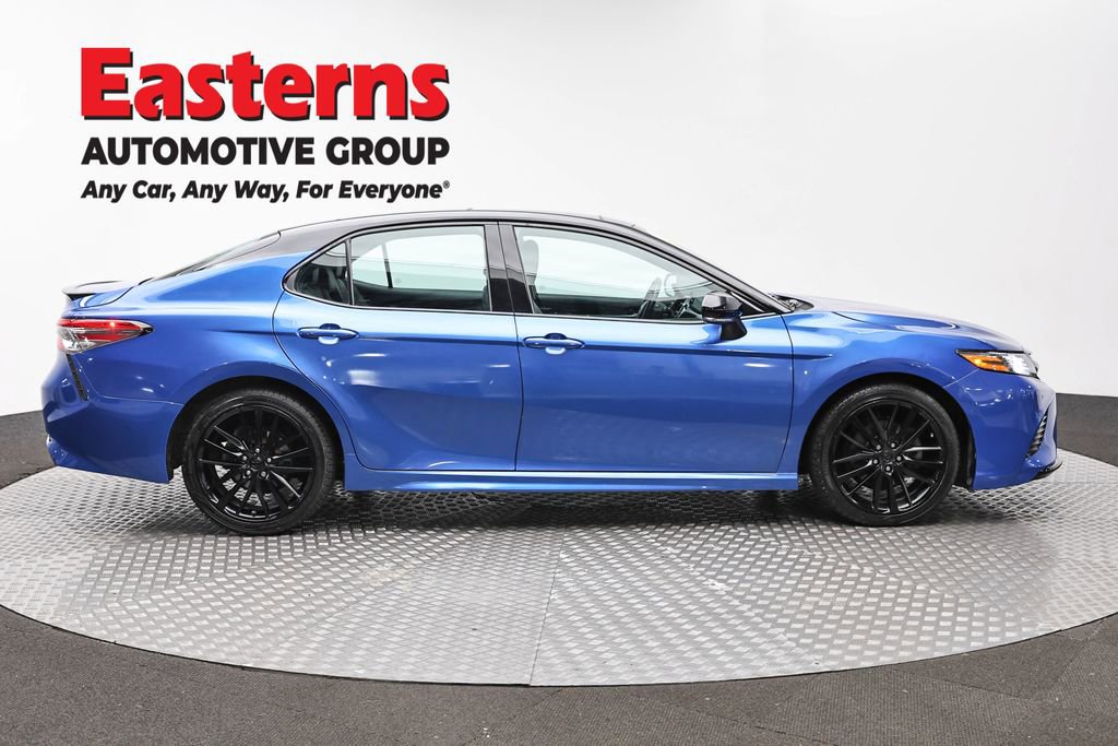 Used 2018 Toyota Camry XSE FWD image 4