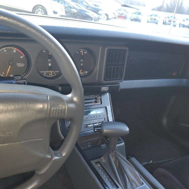 Used 1991 Pontiac Firebird Coupe image 16