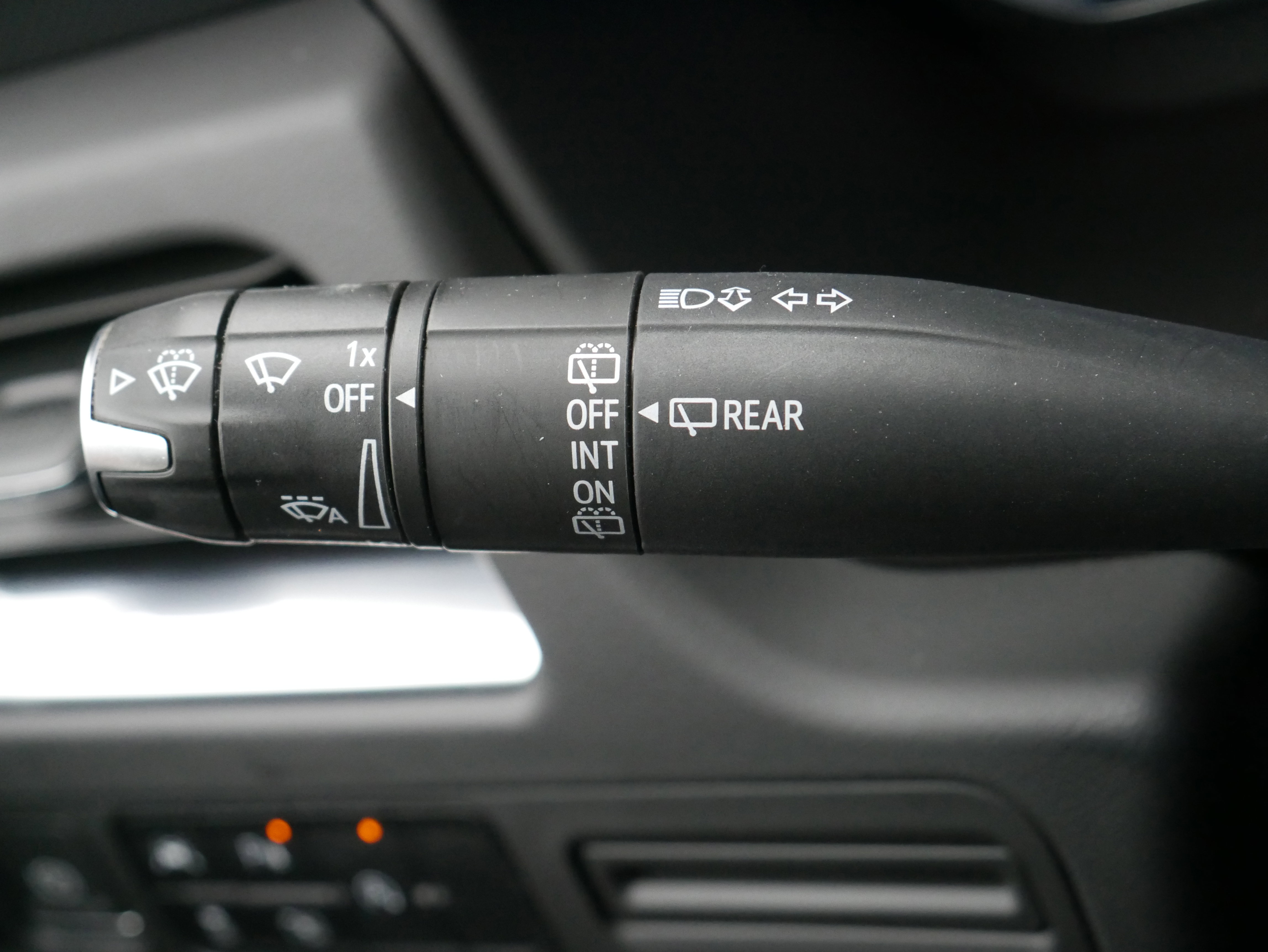 Certified 2023 Chevrolet Suburban RST w/ Luxury Package image 29