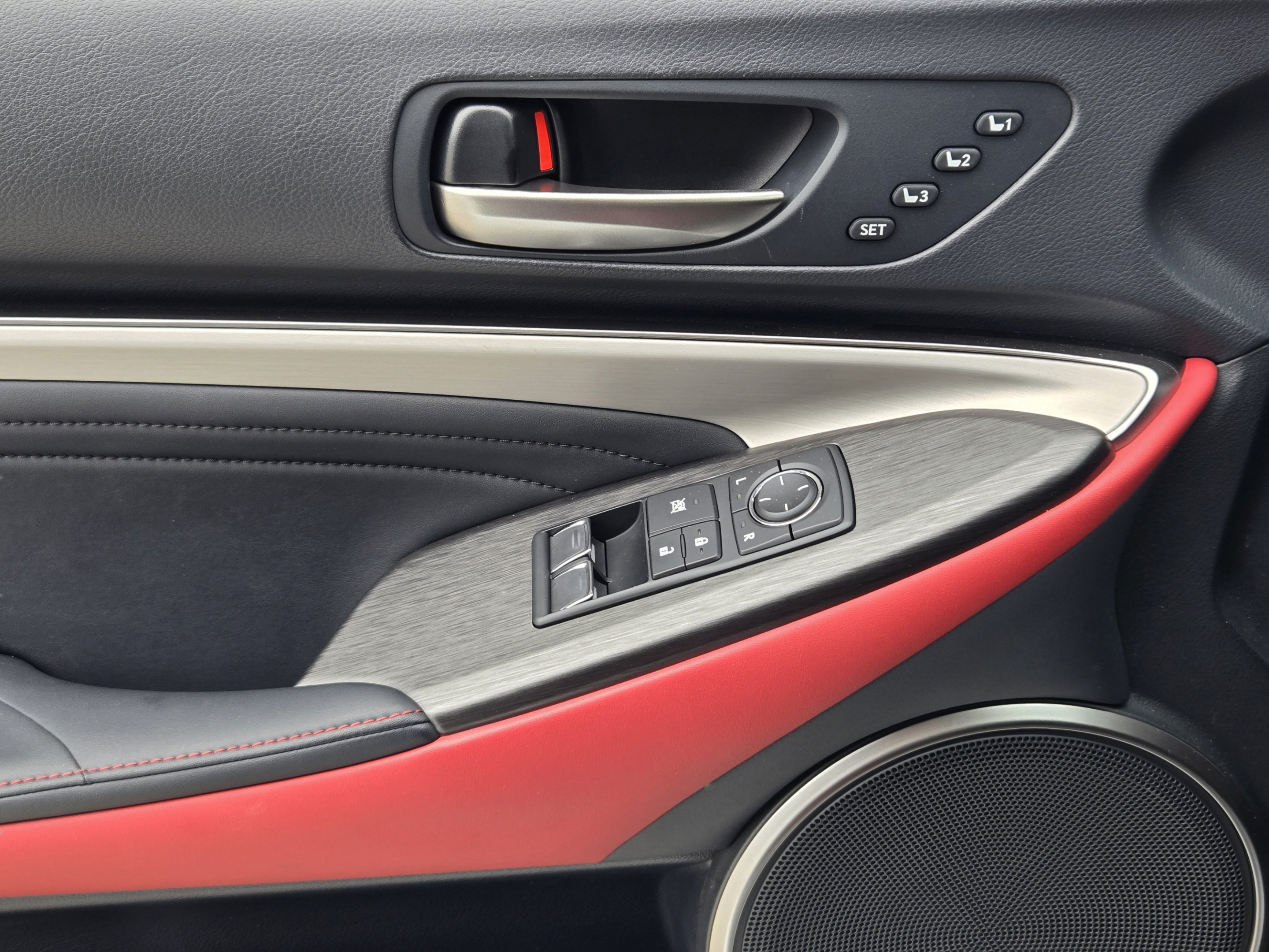 Certified 2021 Lexus RC 350 F Sport RWD image 23