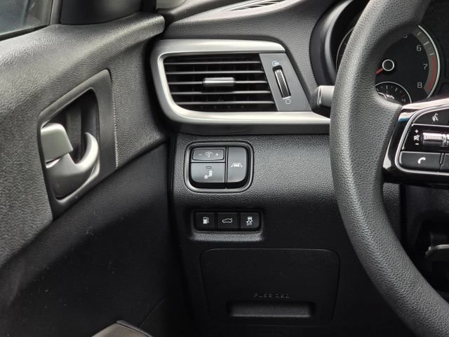 Used 2019 Kia Optima LX FWD image 19