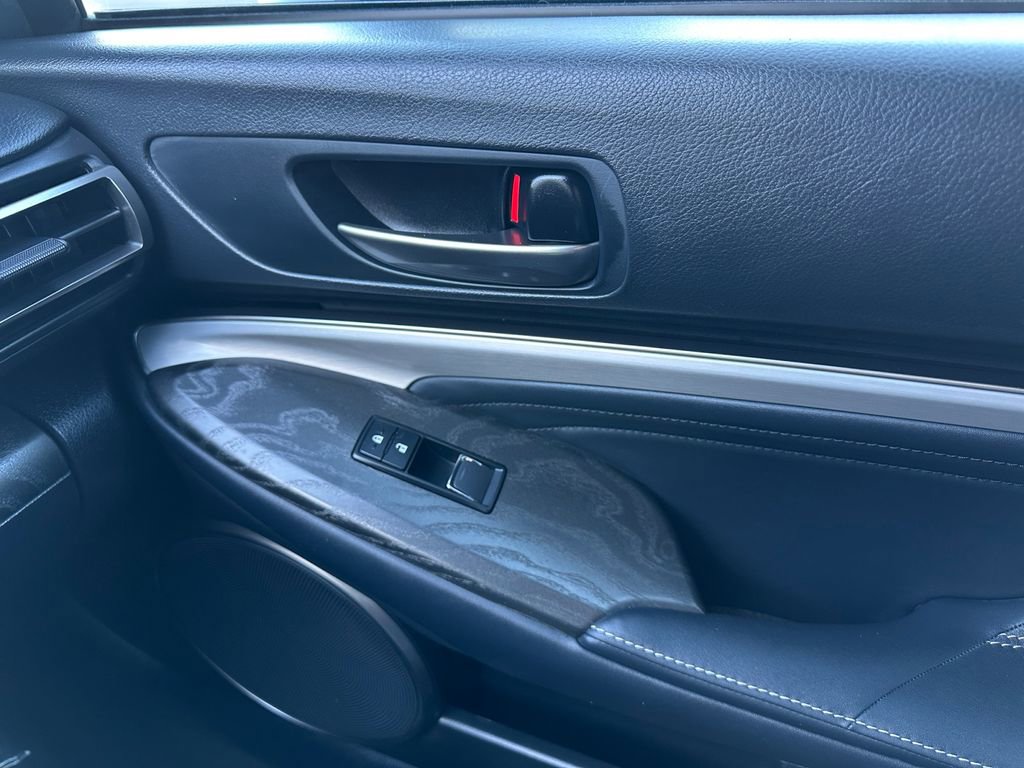 Used 2021 Lexus RC 350 F Sport image 35