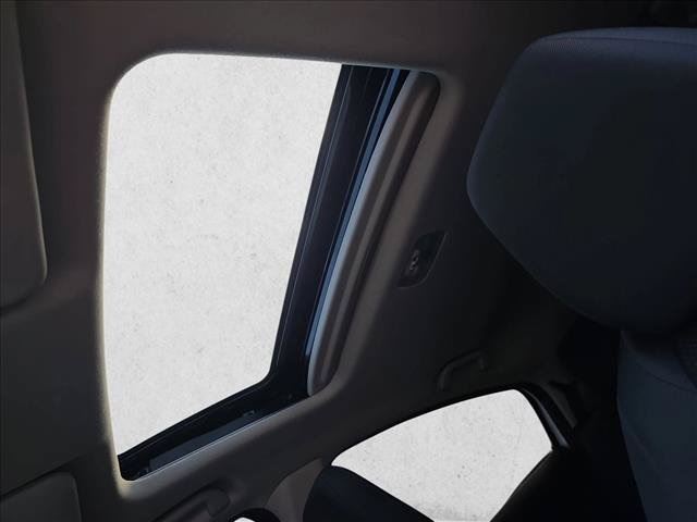 Used 2019 Honda HR-V EX image 28