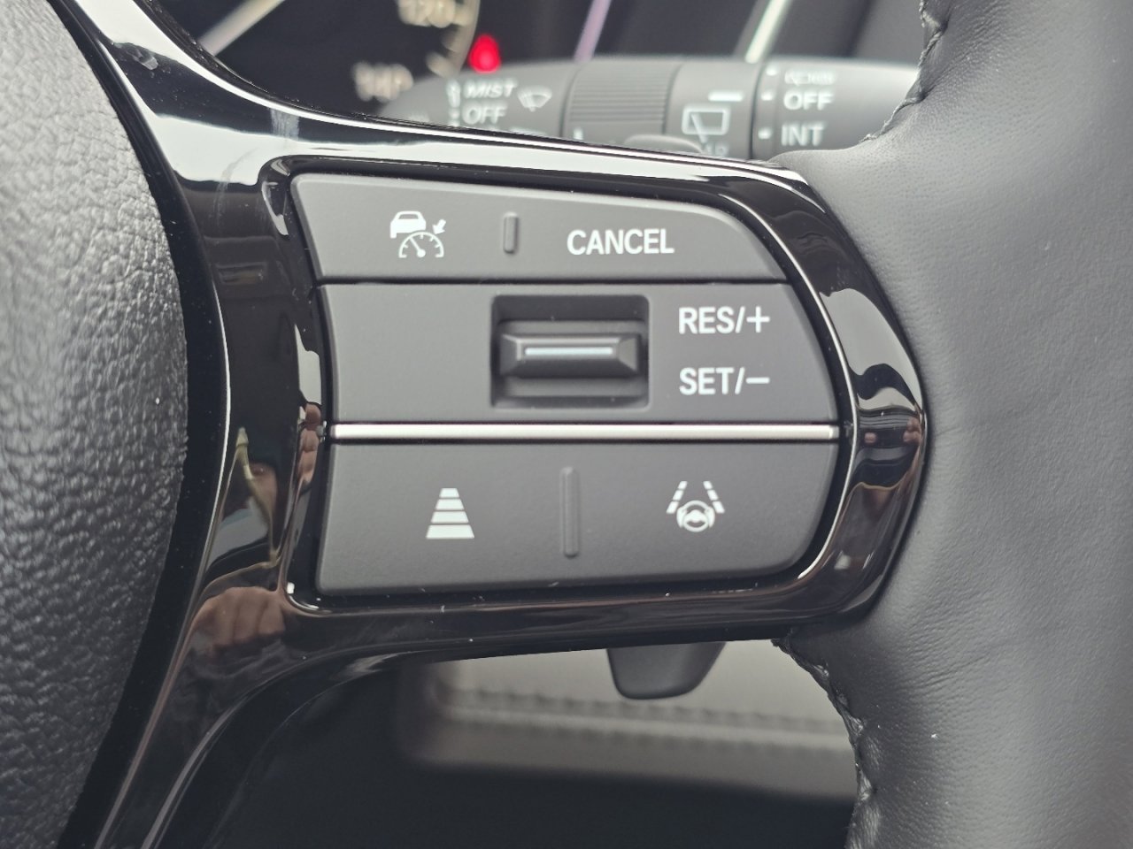 New 2025 Honda Pilot Touring image 33