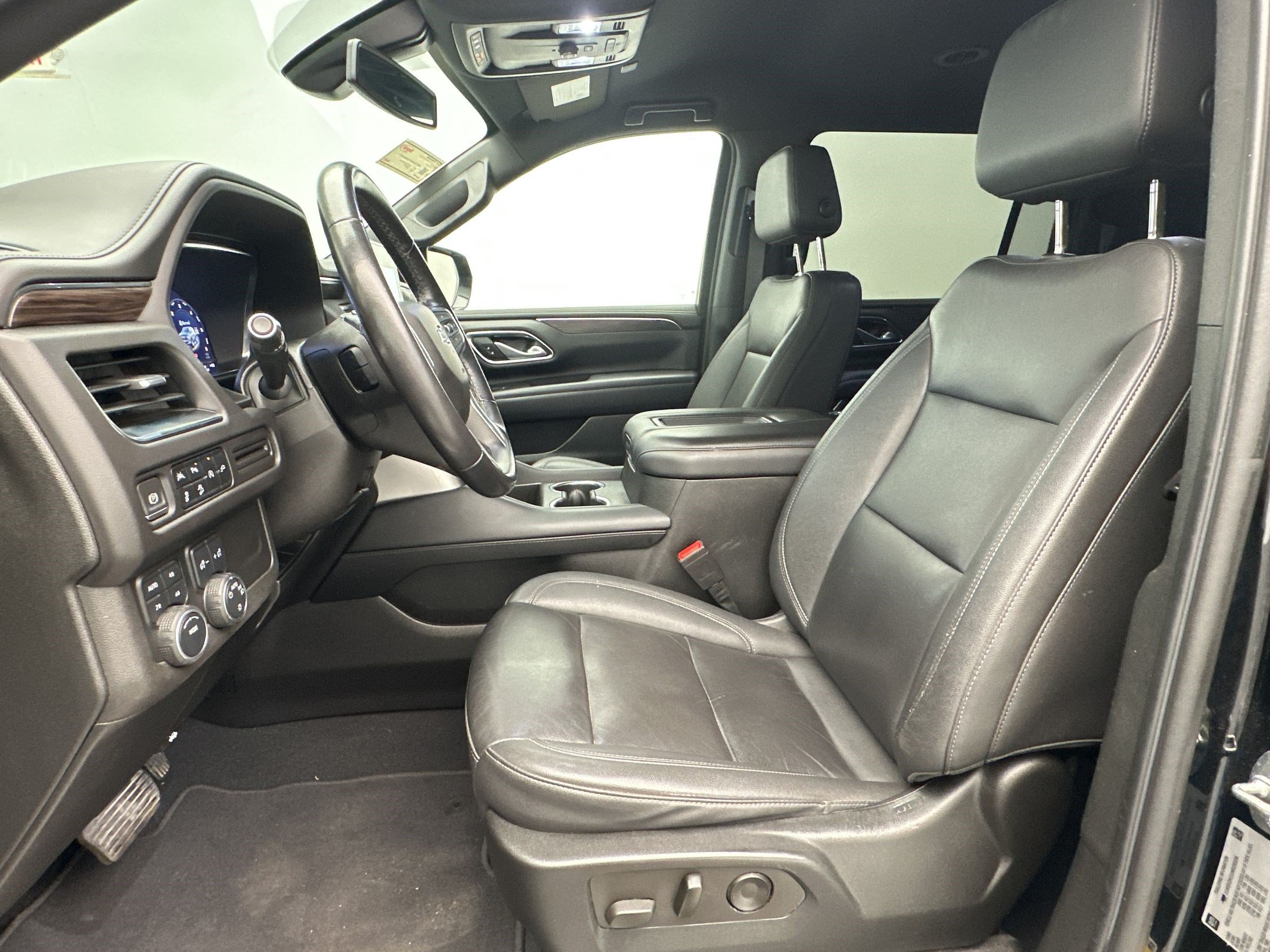 Certified 2022 Chevrolet Suburban Z71 AWD/4WD image 5