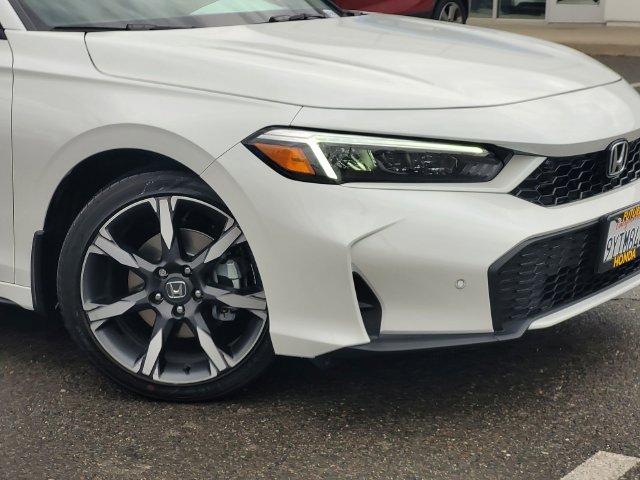 Certified 2026 Honda Civic Sport Touring image 9