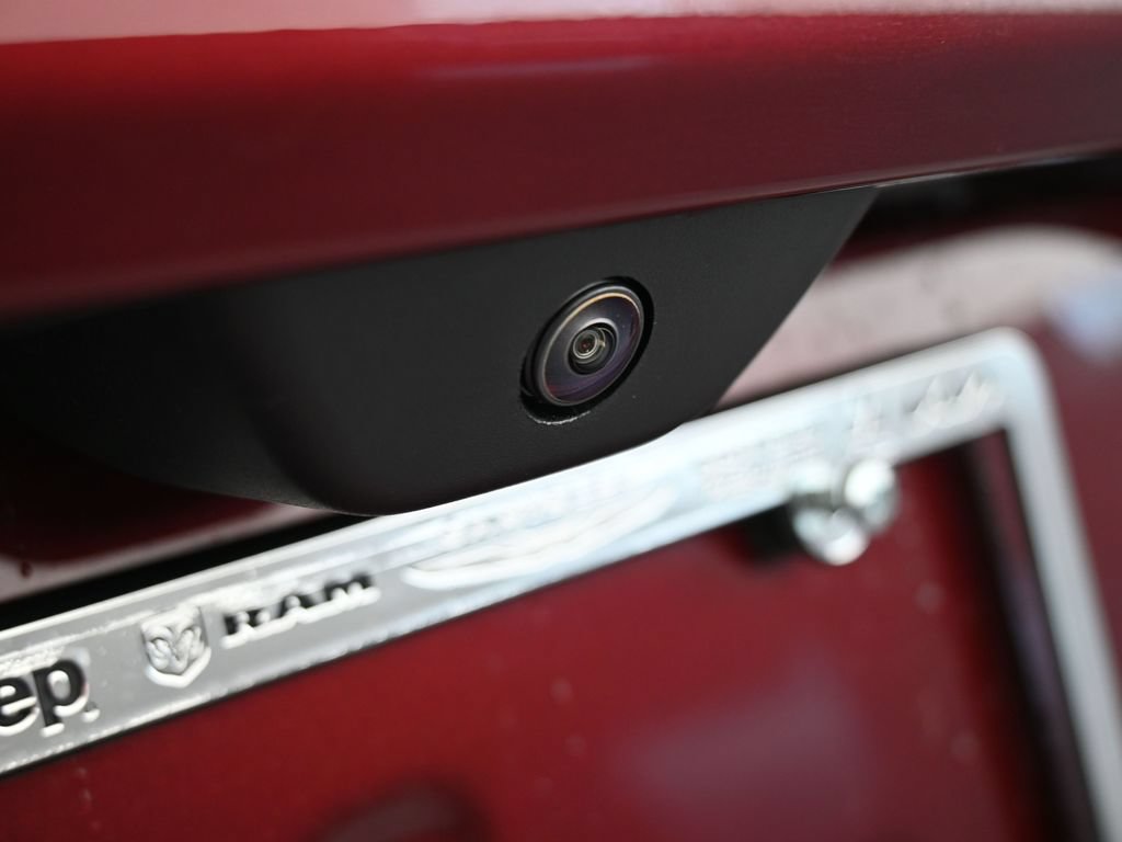 New 2025 Jeep Grand Cherokee 4WD image 32