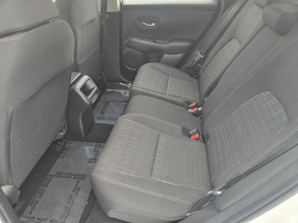 Certified 2024 Honda HR-V LX image 15