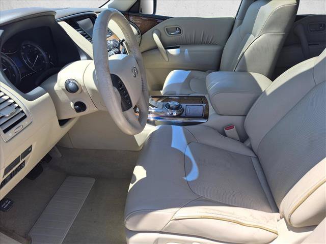 Used 2011 INFINITI QX56 4WD w/ Theater Pkg image 8