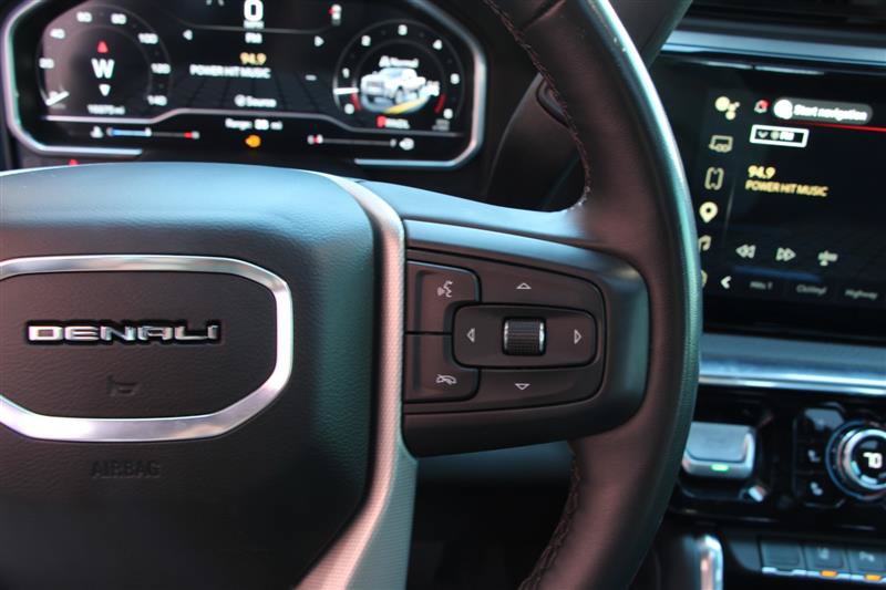 Used 2024 GMC Sierra 2500 Denali w/ Denali Reserve Package AWD/4WD image 31
