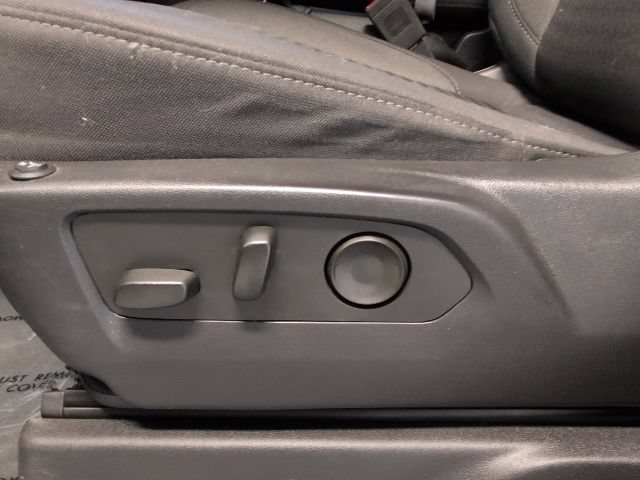 Certified 2023 Chevrolet Silverado 1500 Custom AWD/4WD image 11