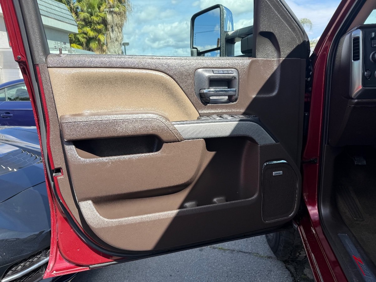 Used 2015 Chevrolet Silverado 3500 LTZ w/ Duramax Plus Package AWD/4WD image 11