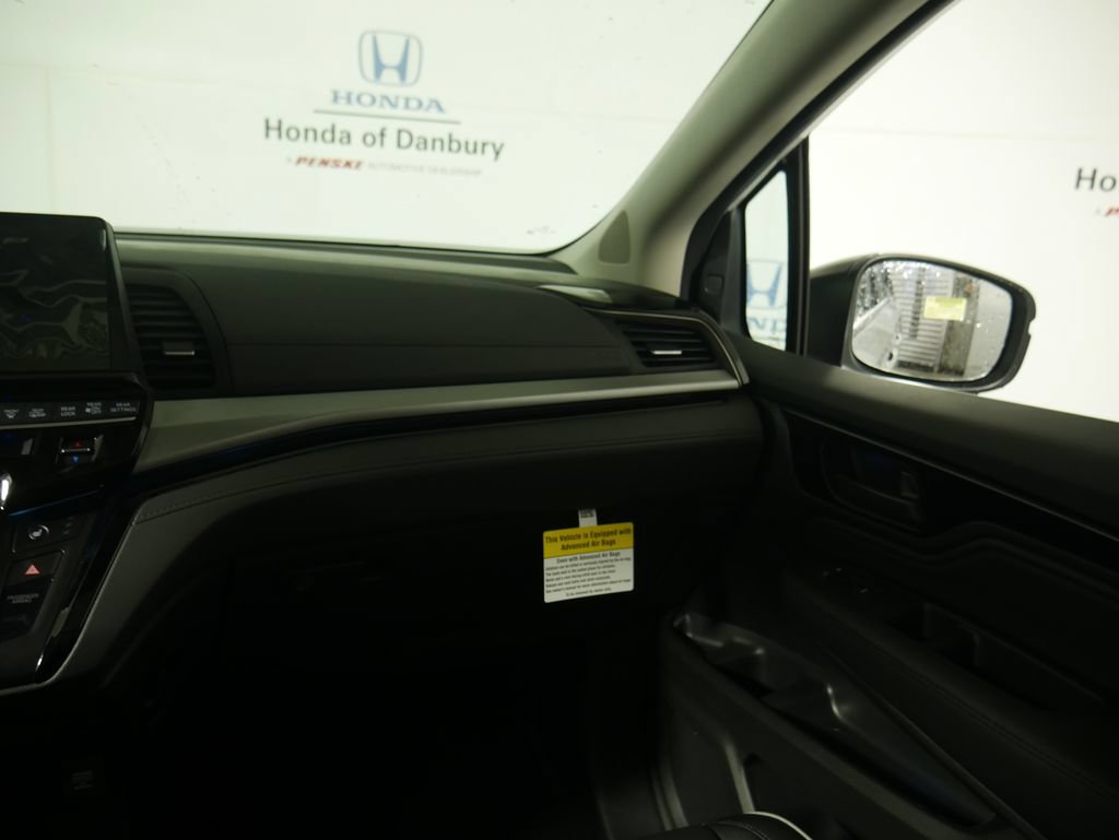 New 2027 Honda Odyssey Touring image 12