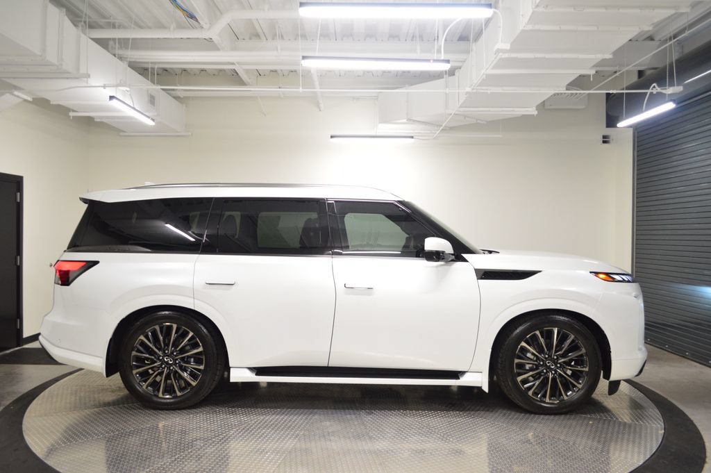 Certified 2026 INFINITI QX80 Autograph w/ Premium Cargo Package AWD/4WD image 8