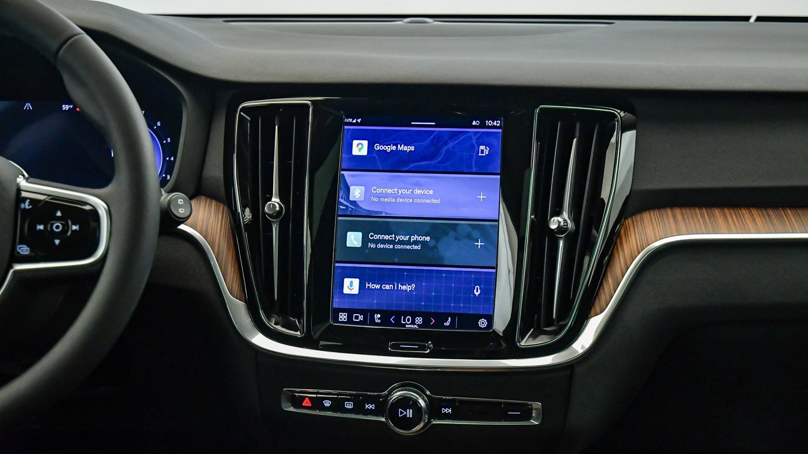 Certified 2024 Volvo V60 B5 Cross Country Plus image 14