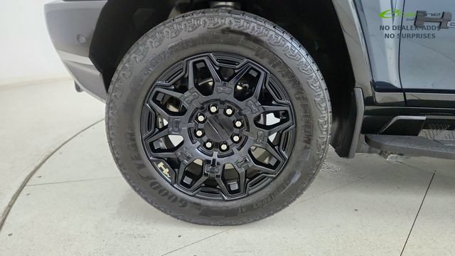 Used 2025 GMC Hummer EV 3X w/ LPO, Illumination Package AWD/4WD image 59