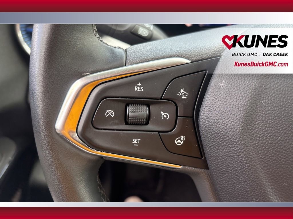 Used 2024 Chevrolet Trax LT w/ Driver Confidence Package image 16