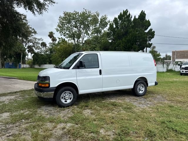 New 2025 Chevrolet Express 2500 Work Van 3D Cargo Van w/ Driver Convenience Package RWD image 3