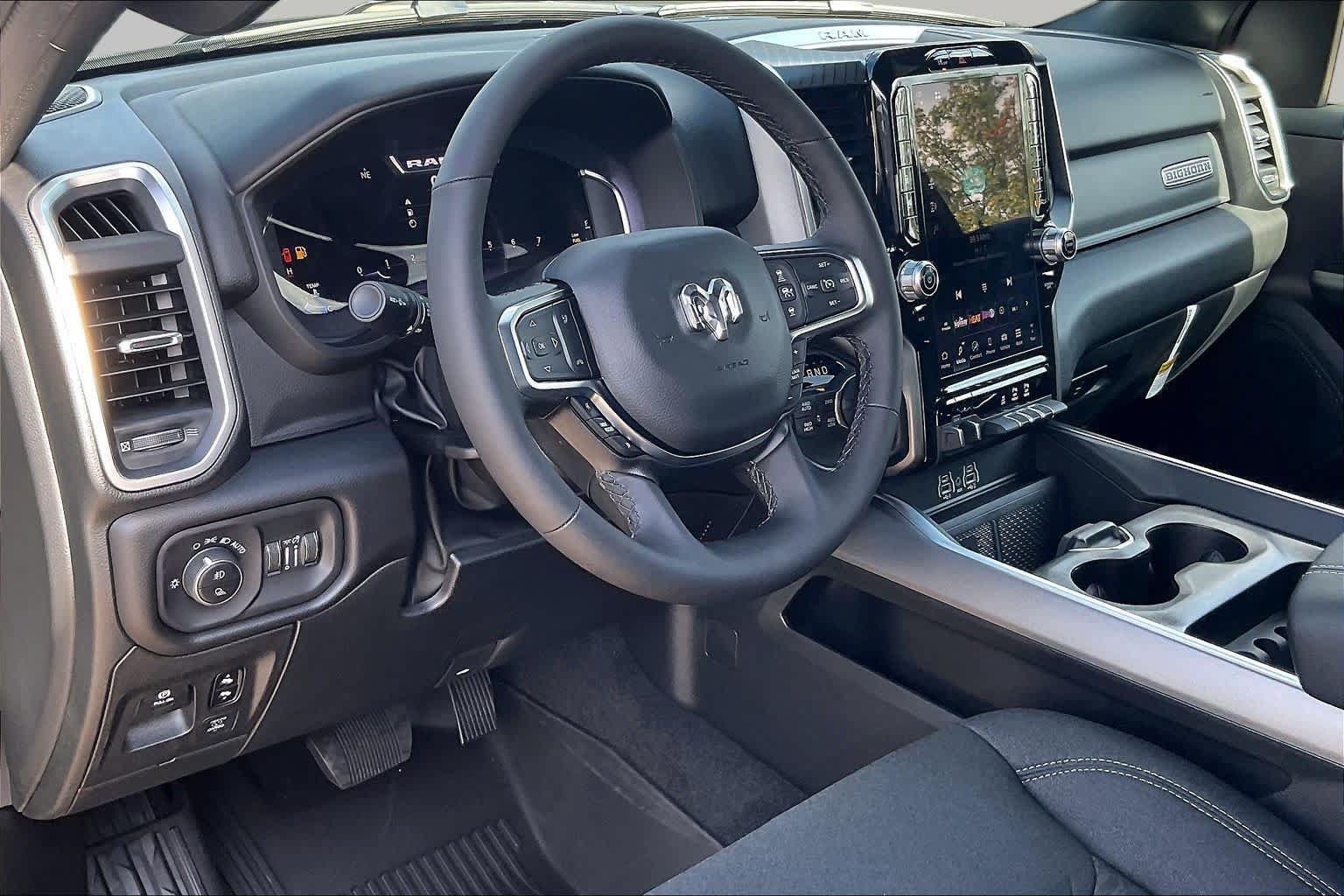 New 2027 RAM 1500 4x4 Crew Cab image 8